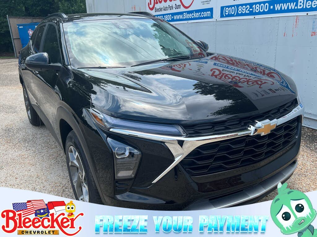 2025 Chevrolet Trax LT FWD