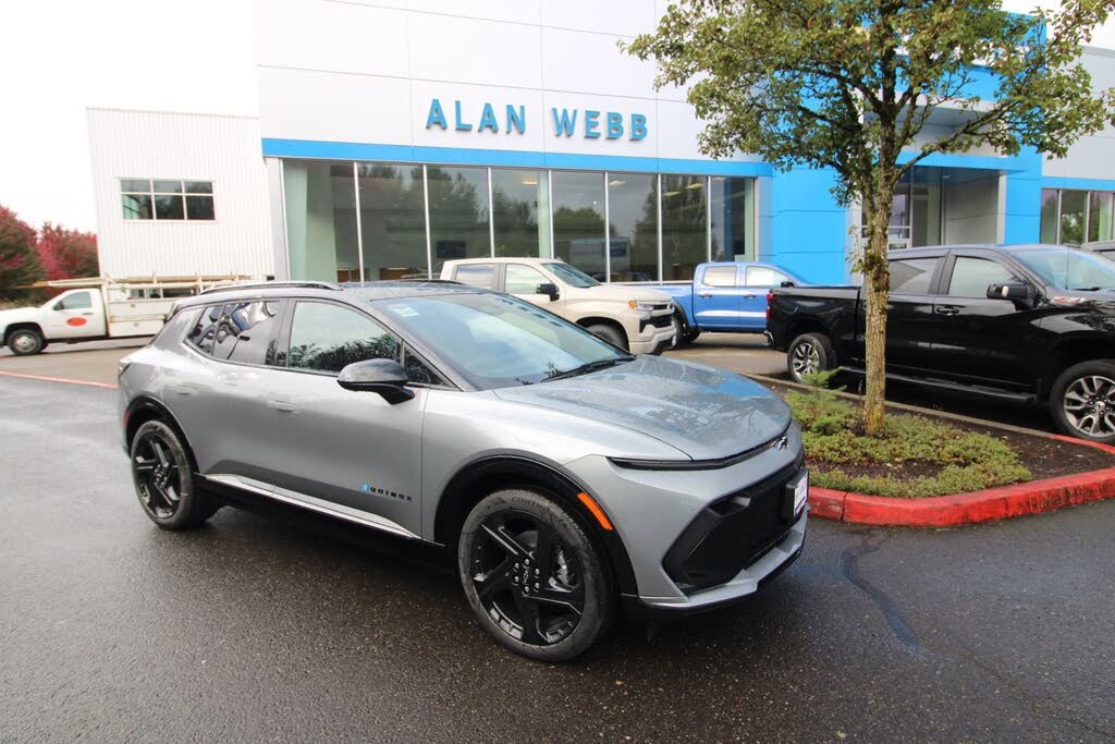 2026 Chevrolet Equinox EV RS FWD