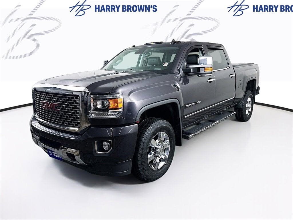 2016 GMC Sierra 3500HD Denali Crew Cab LB DRW 4WD