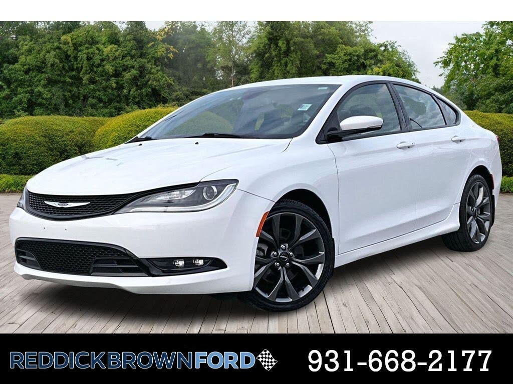 2016 Chrysler 200 S Sedan AWD