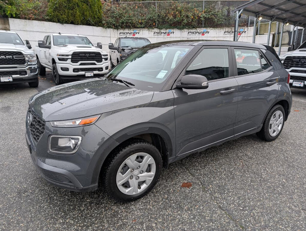 2024 Hyundai Venue Essential FWD