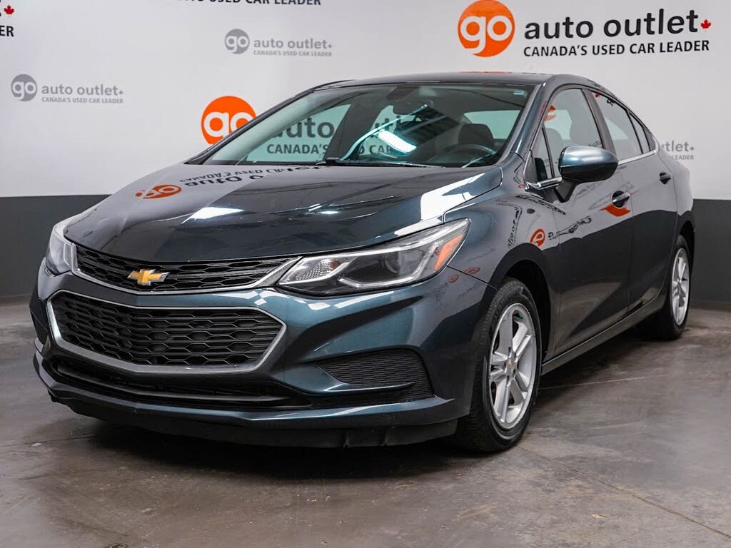 2017 Chevrolet Cruze LT Sedan FWD