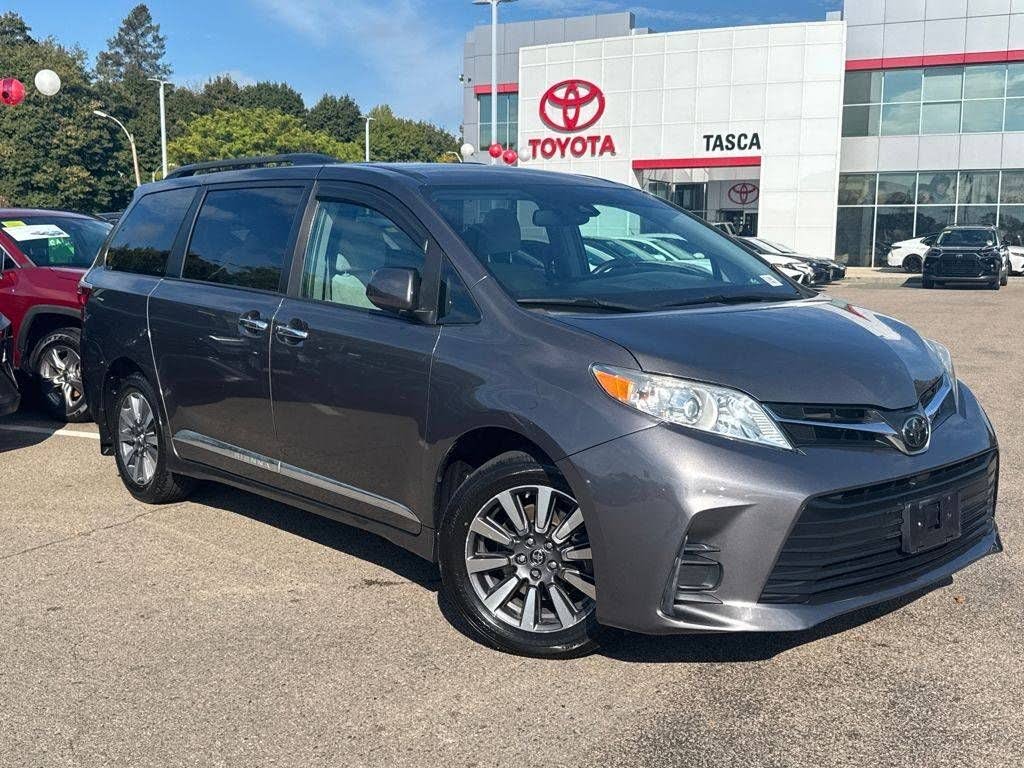 2018 Toyota Sienna LE 7-Passenger AWD