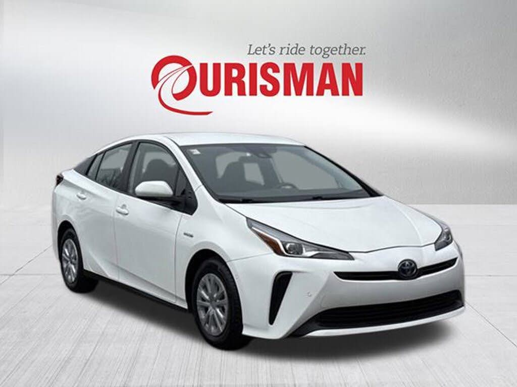 2022 Toyota Prius LE FWD