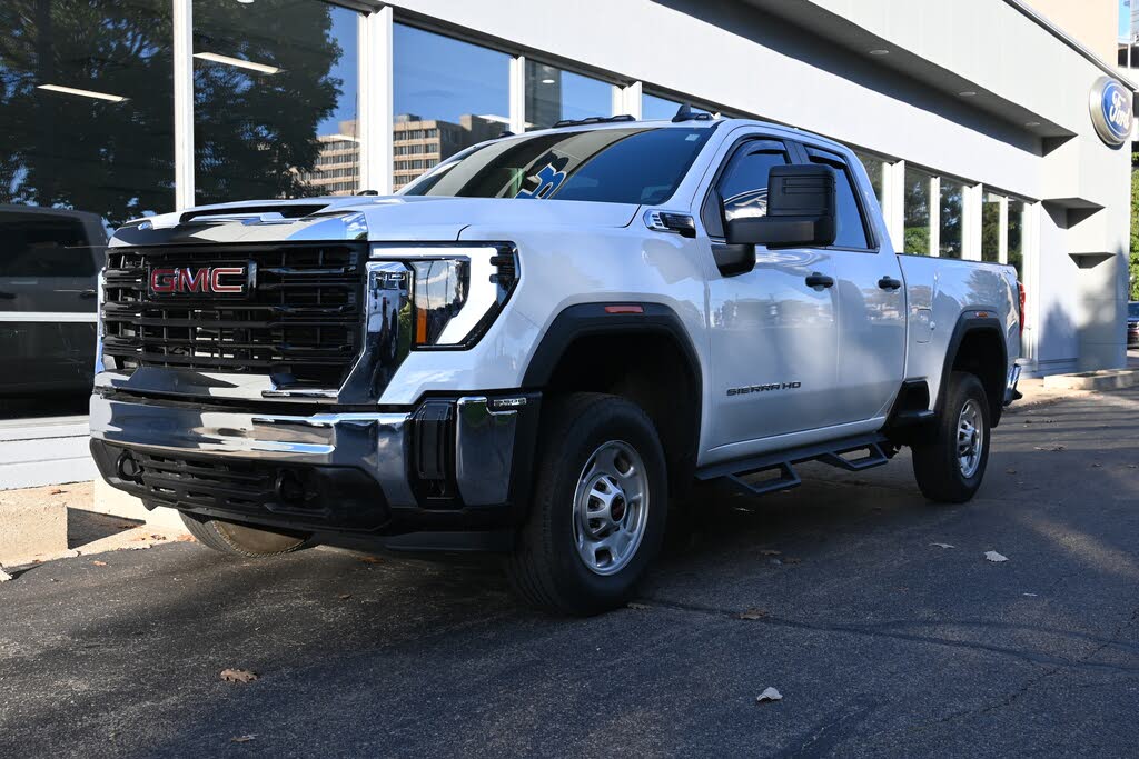 2024 GMC Sierra 2500HD Pro Double Cab 4WD