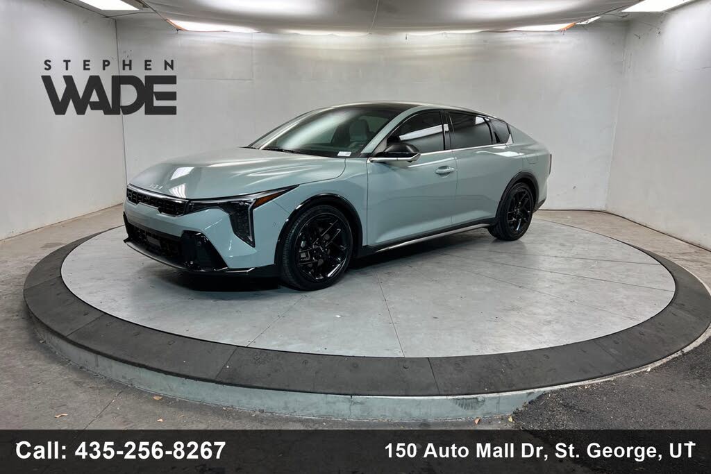 2025 Kia K4 GT-Line Turbo FWD