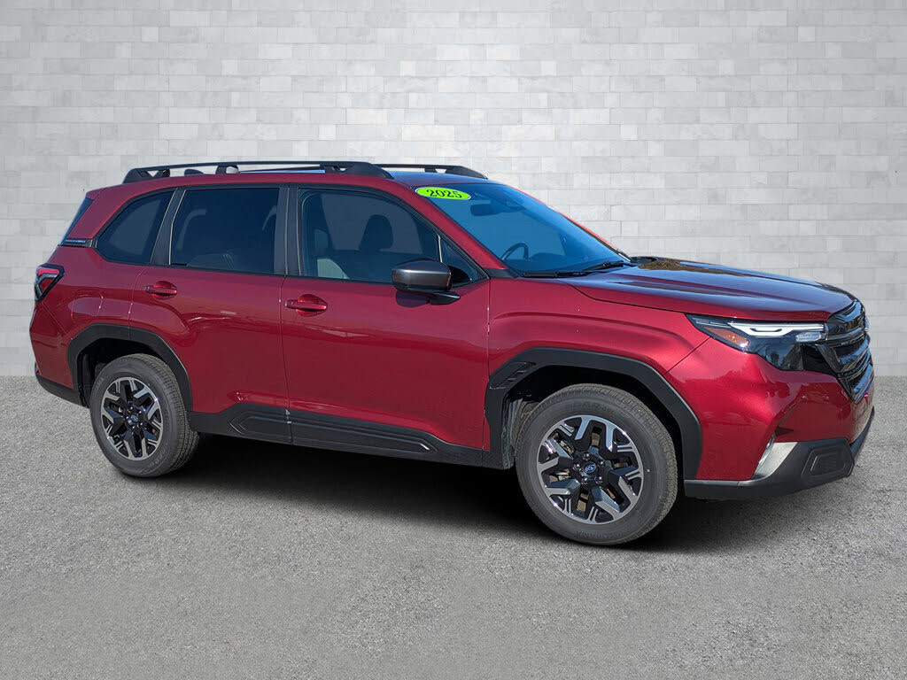2025 Subaru Forester Premium Crossover AWD
