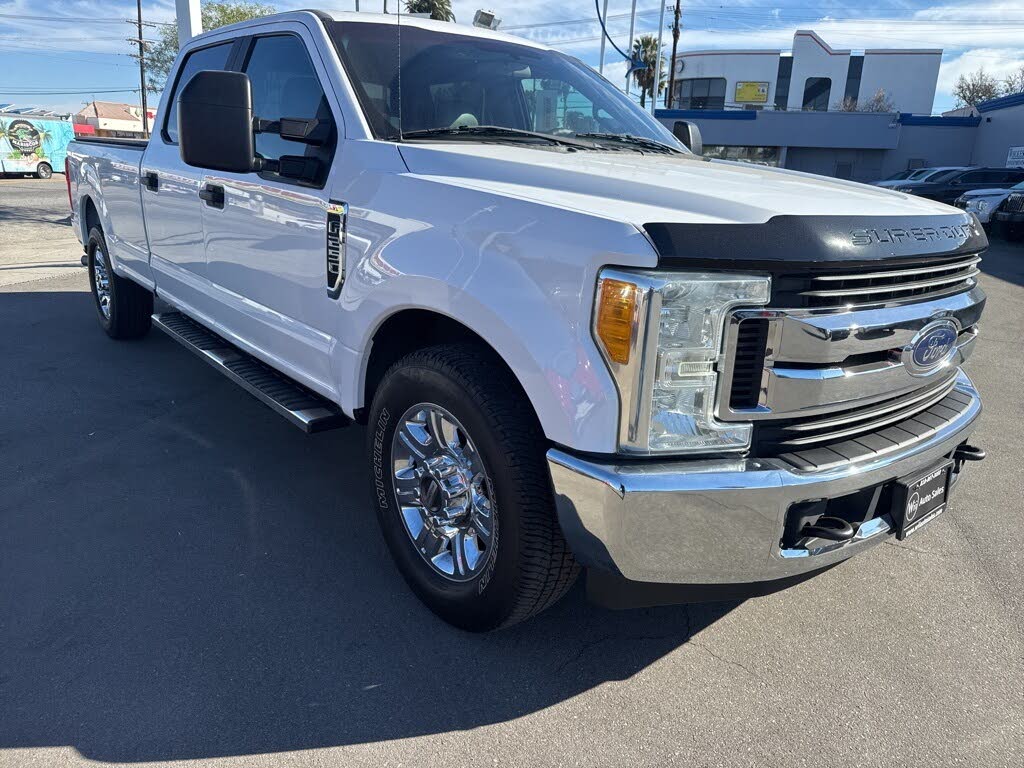 2017 Ford F-250 Super Duty XL Crew Cab