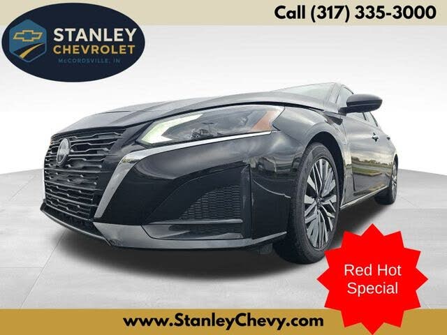 2024 Nissan Altima 2.5 SV FWD