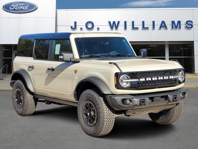 2025 Ford Bronco Badlands 4-Door 4WD