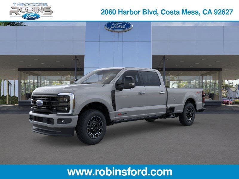2026 Ford F-350 Super Duty Platinum Crew Cab 4WD