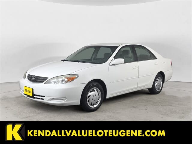 2004 Toyota Camry LE FWD