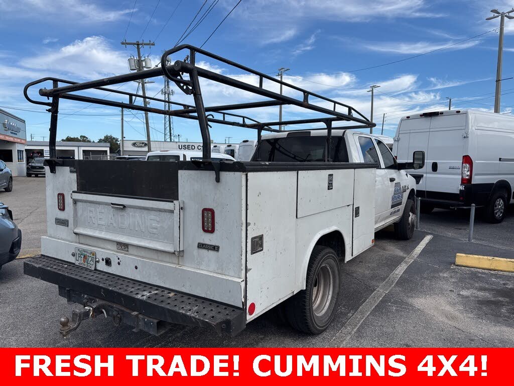 2018 RAM 3500 Chassis Tradesman Crew Cab 4WD