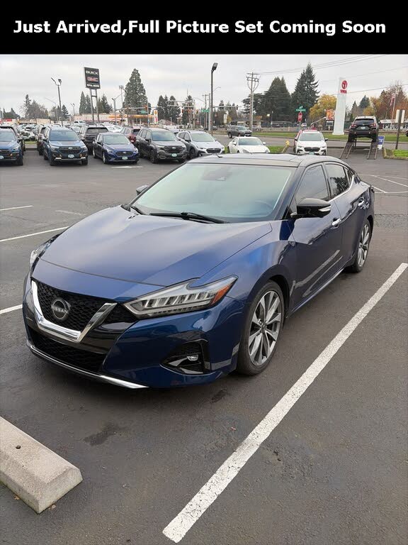 2023 Nissan Maxima Platinum FWD