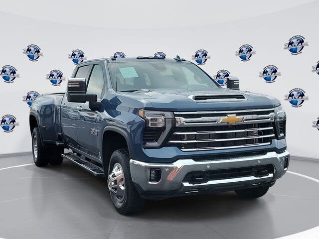 2024 Chevrolet Silverado 3500HD LTZ Crew Cab 4WD
