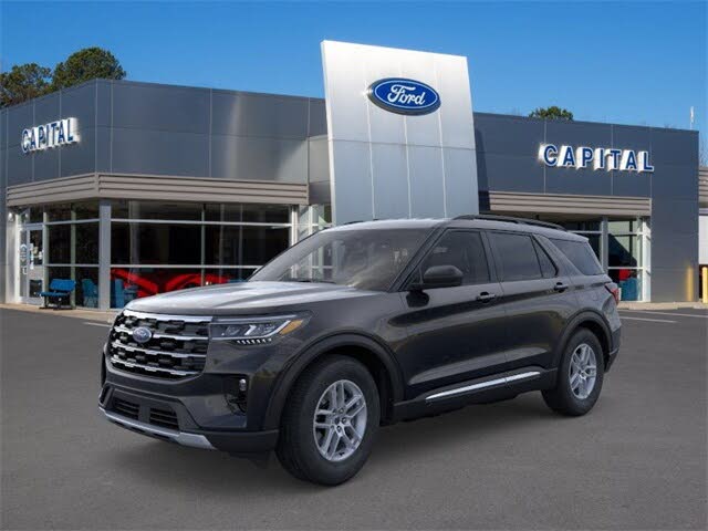 2025 Ford Explorer Active RWD