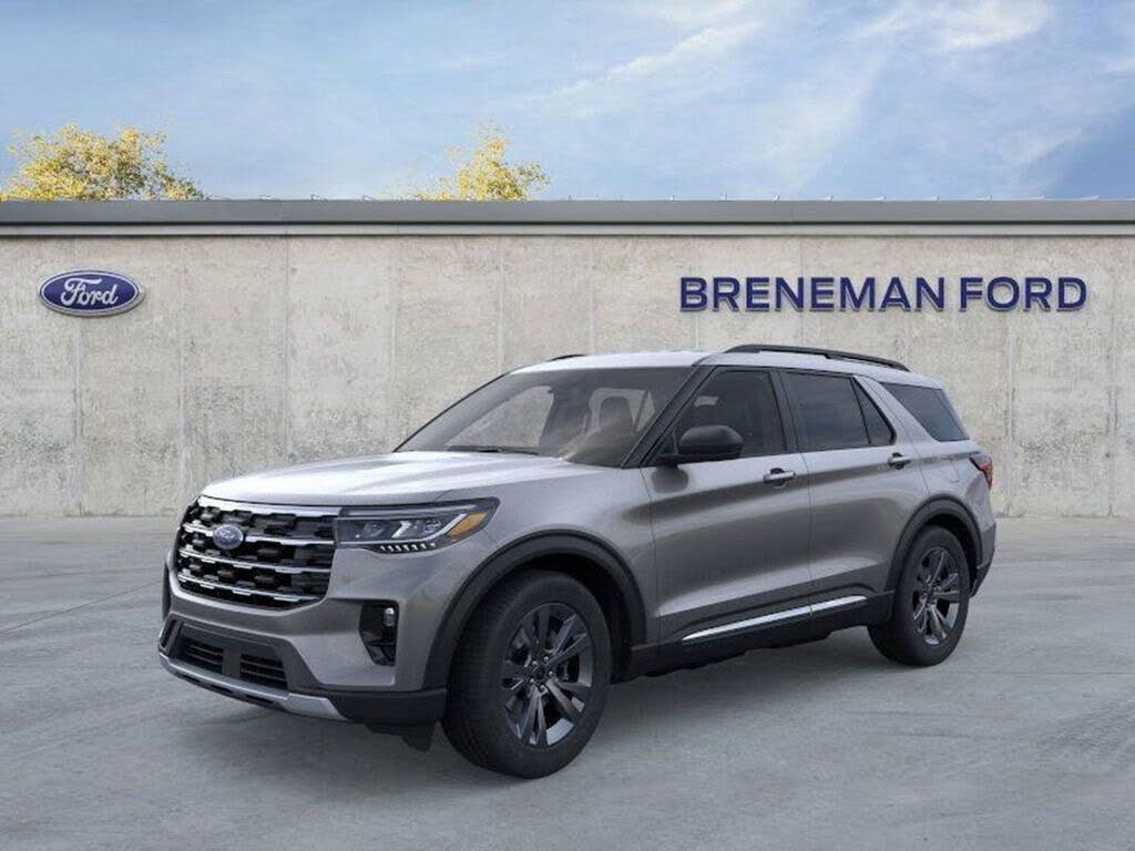2025 Ford Explorer Active AWD
