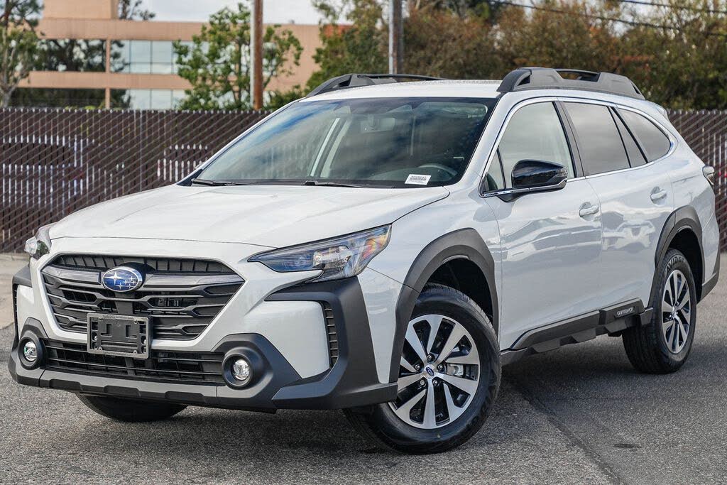 2025 Subaru Outback Premium AWD