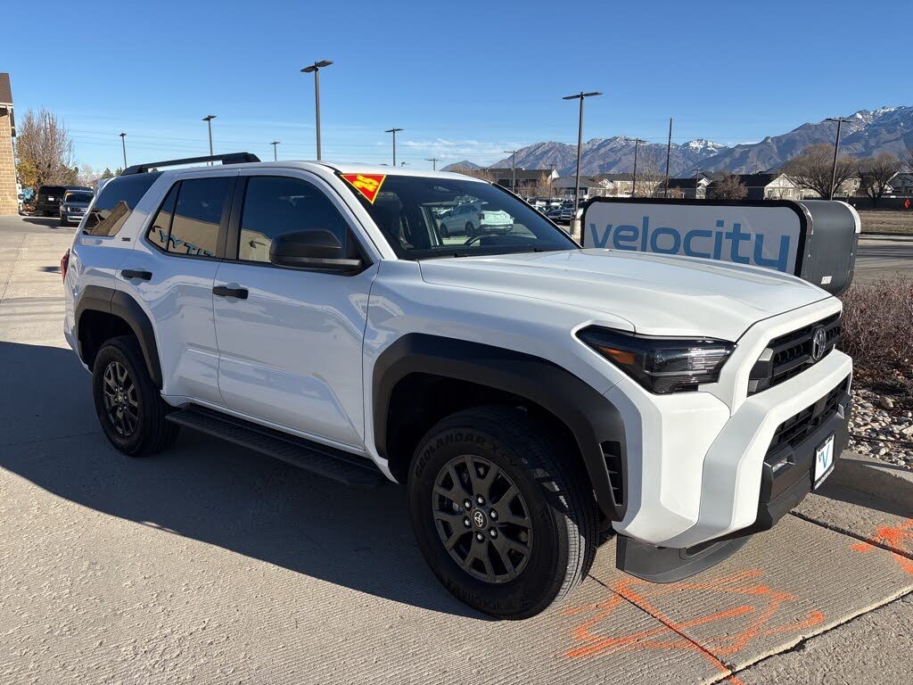 2025 Toyota 4Runner SR5 4WD