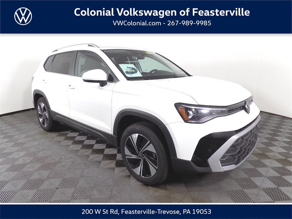 2025 Volkswagen Taos SE 4Motion