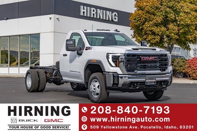 2026 GMC Sierra 3500HD Chassis Pro Regular Cab 4WD