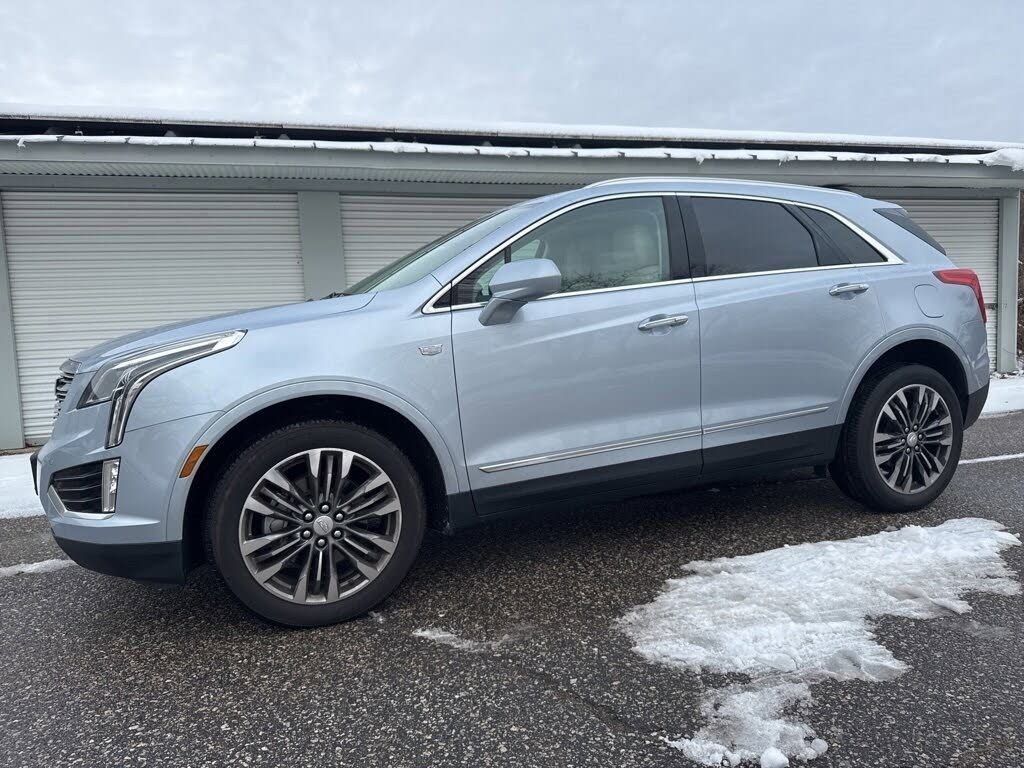 2017 Cadillac XT5 Premium Luxury FWD