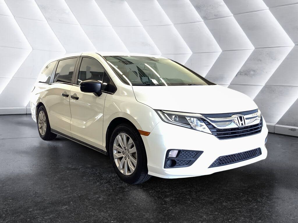 2018 Honda Odyssey LX FWD