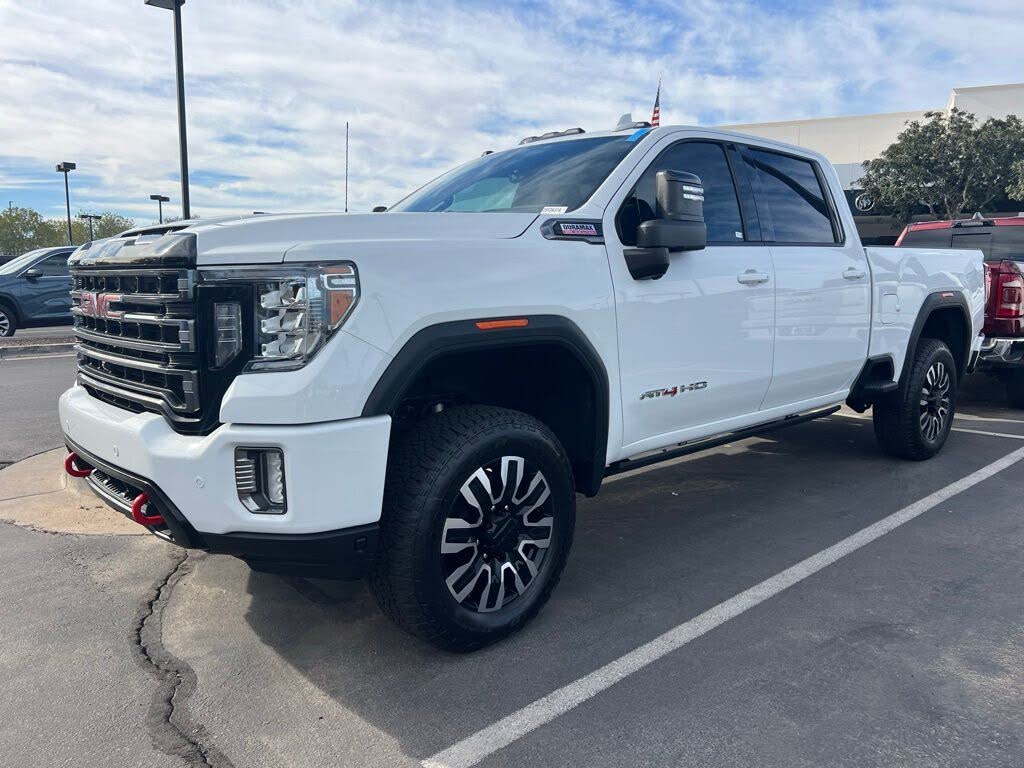 2023 GMC Sierra 2500HD AT4 Crew Cab 4WD