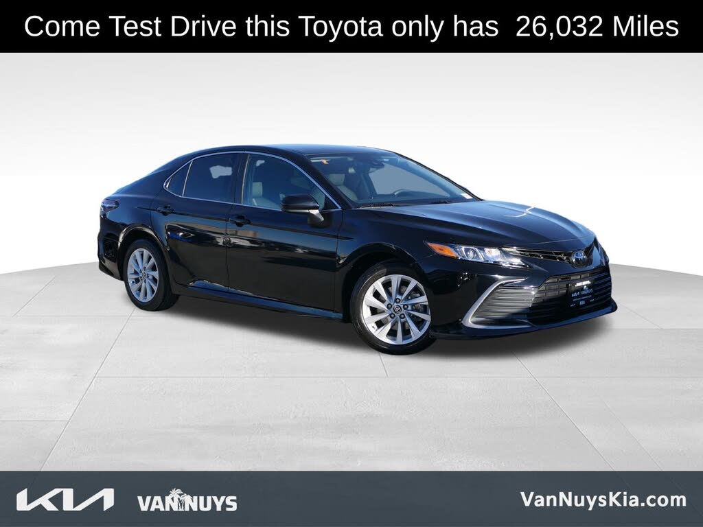 2023 Toyota Camry LE FWD