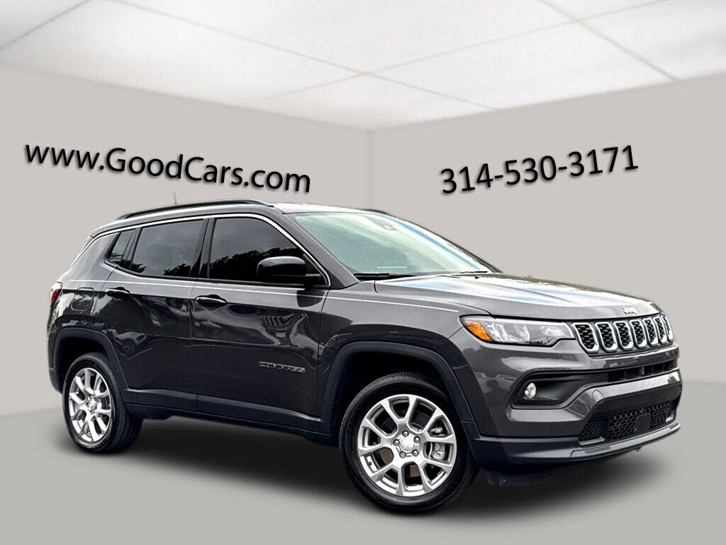 2024 Jeep Compass Latitude Lux 4WD