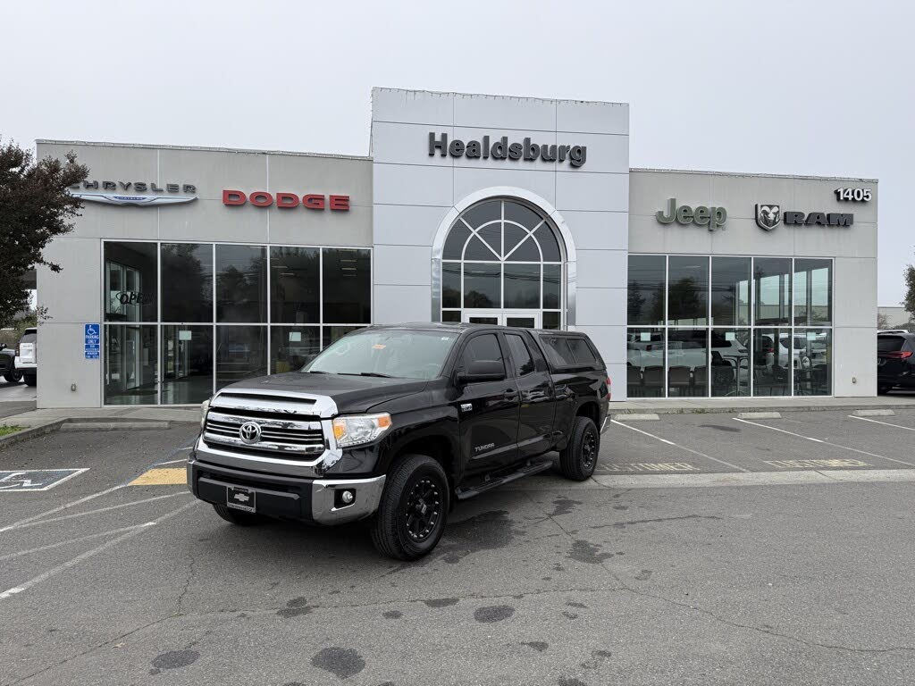 2016 Toyota Tundra SR5 Double Cab 5.7L FFV