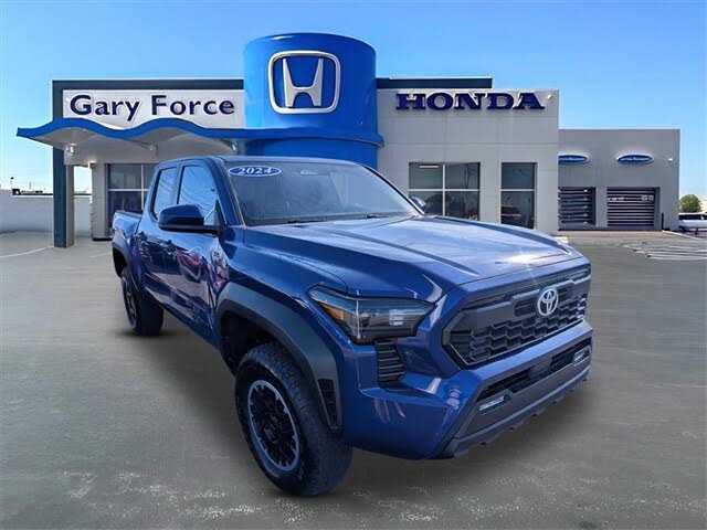 2024 Toyota Tacoma SR5 Double Cab 4WD