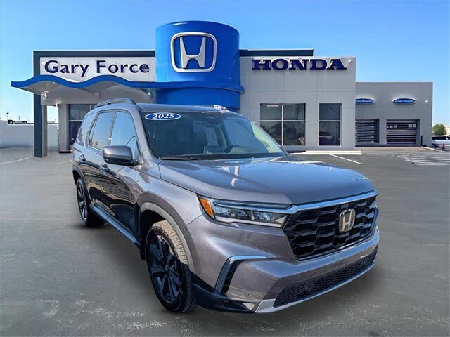 2025 Honda Pilot Touring AWD