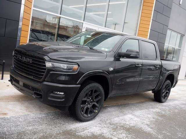 2026 RAM 1500 Laramie Crew Cab 4WD