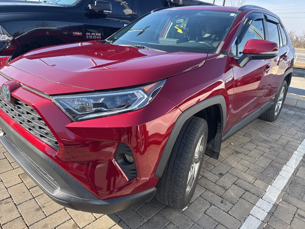 2021 Toyota RAV4 Hybrid XLE Premium AWD