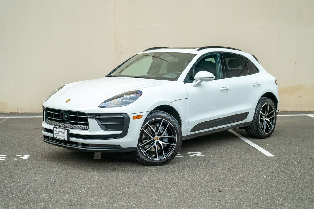 2025 Porsche Macan