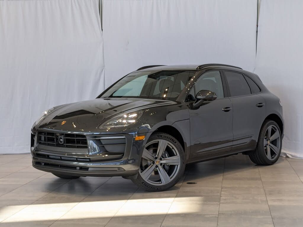 2025 Porsche Macan