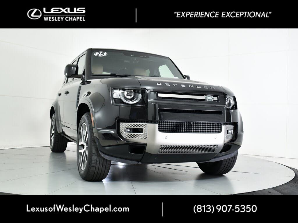 2025 Land Rover Defender 110 P400 X-Dynamic SE AWD