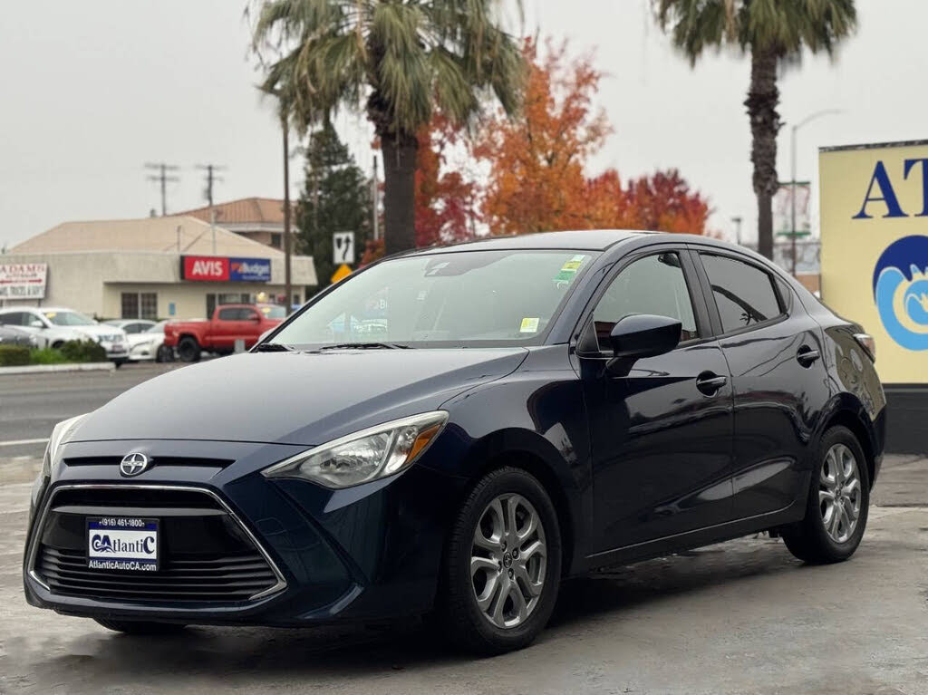 2016 Scion iA Base
