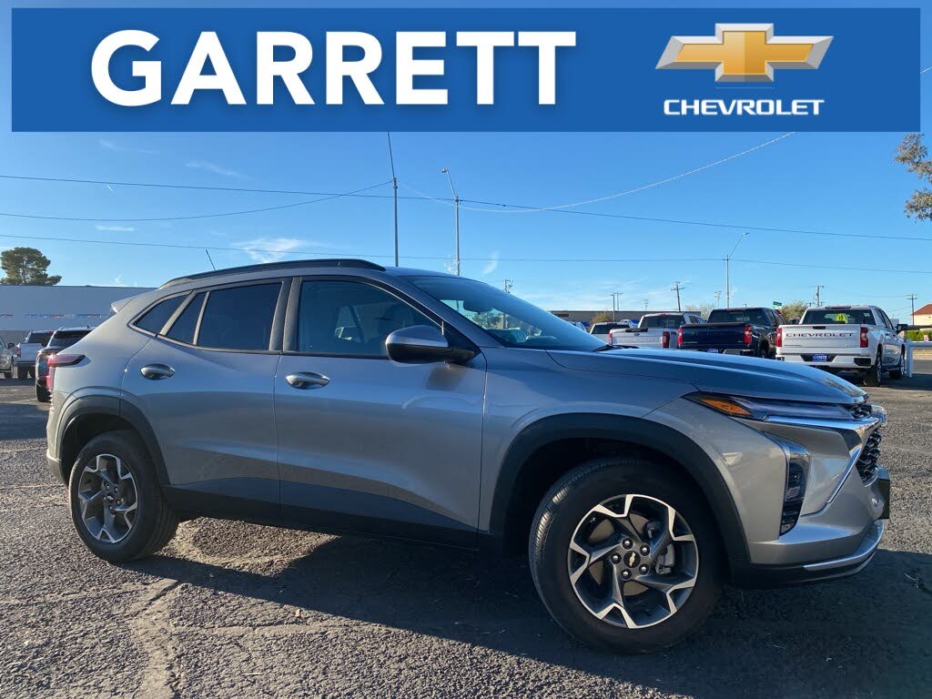 2025 Chevrolet Trax LT FWD