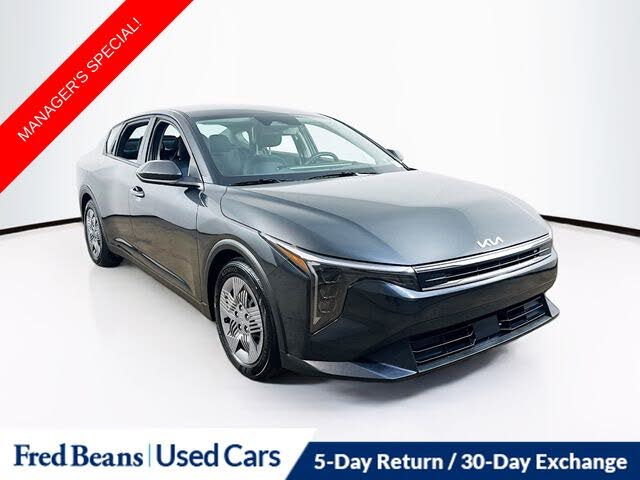 2025 Kia K4 LX FWD