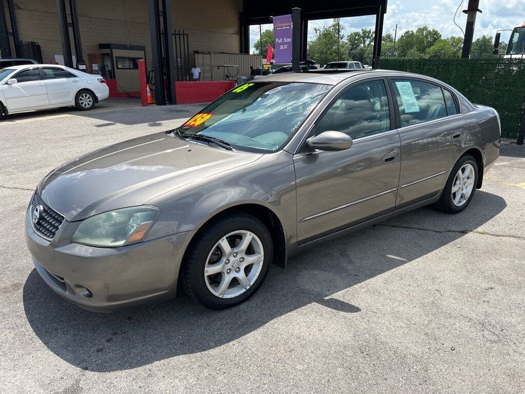 2005 Nissan Altima 3.5 SE