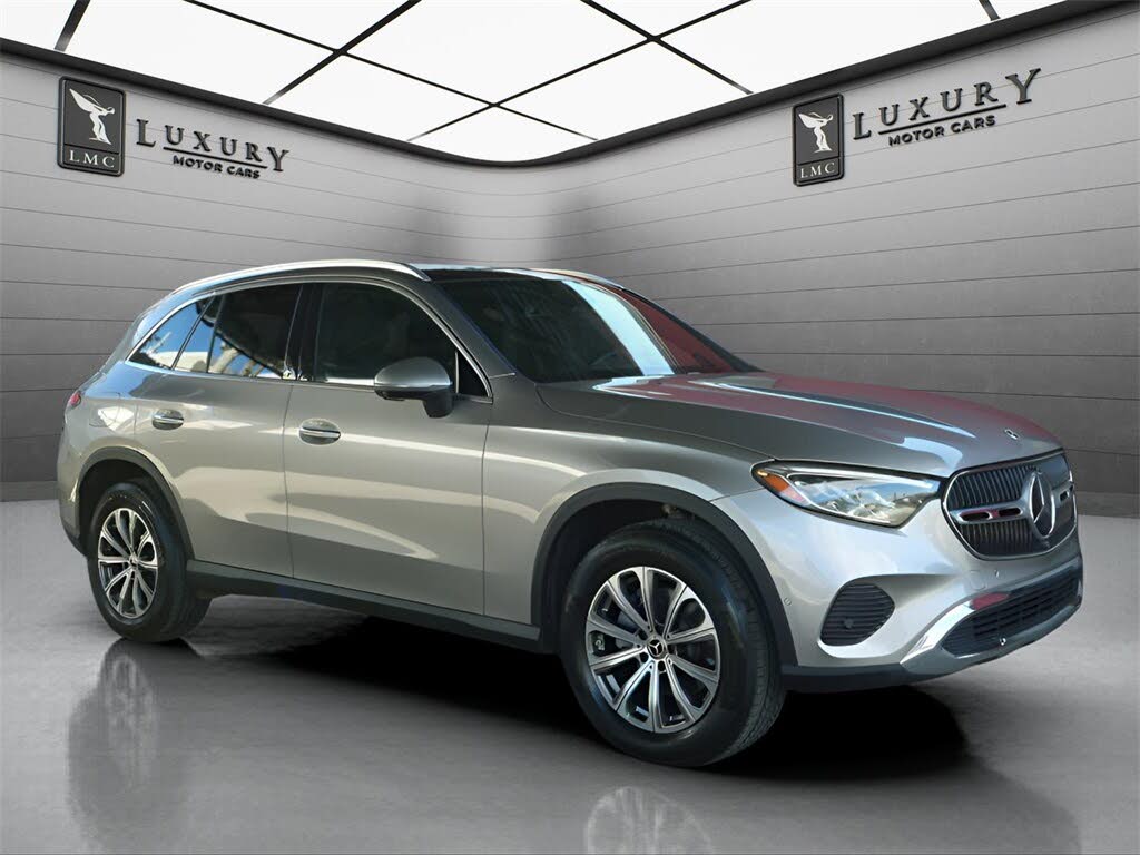 2023 Mercedes-Benz GLC 300 RWD