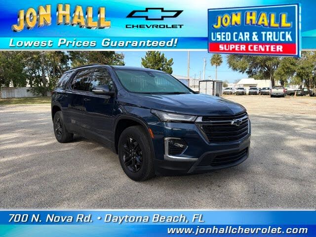 2023 Chevrolet Traverse LS FWD
