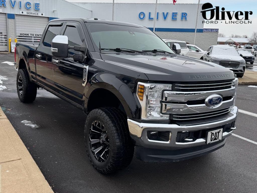 2018 Ford F-250 Super Duty Lariat Crew Cab 4WD