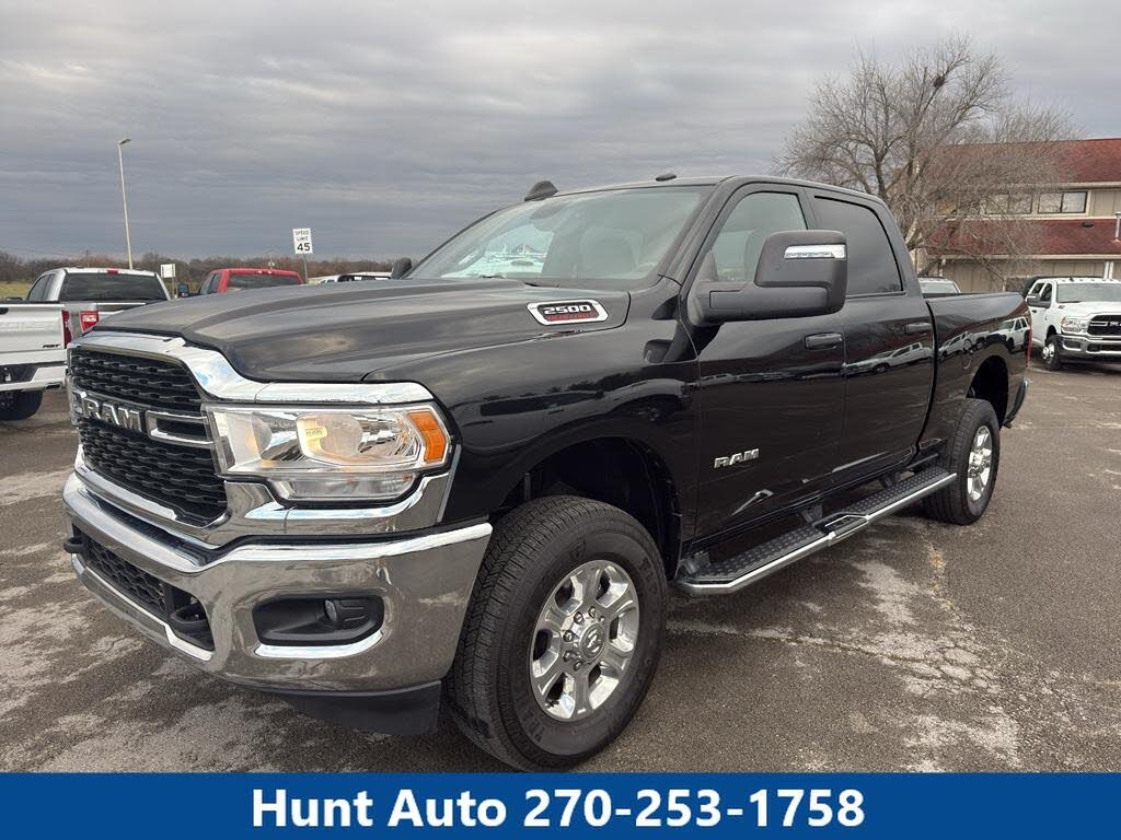 2024 RAM 2500 Big Horn Crew Cab 4WD