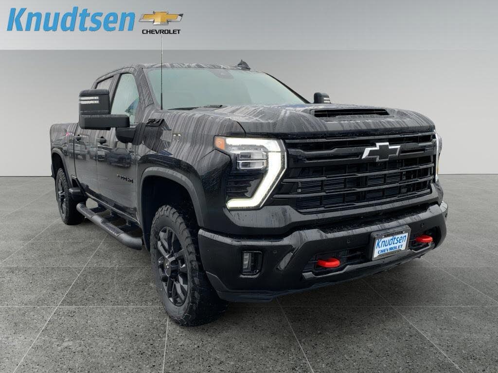 2026 Chevrolet Silverado 2500HD LTZ Crew Cab 4WD