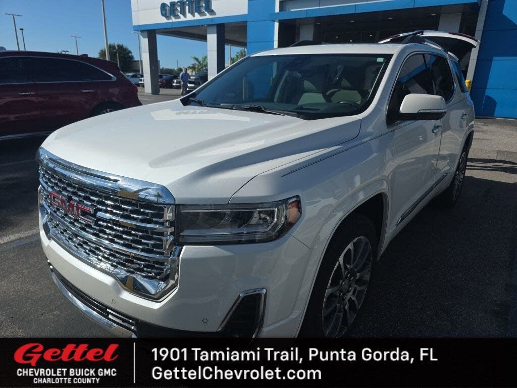 2022 GMC Acadia Denali AWD
