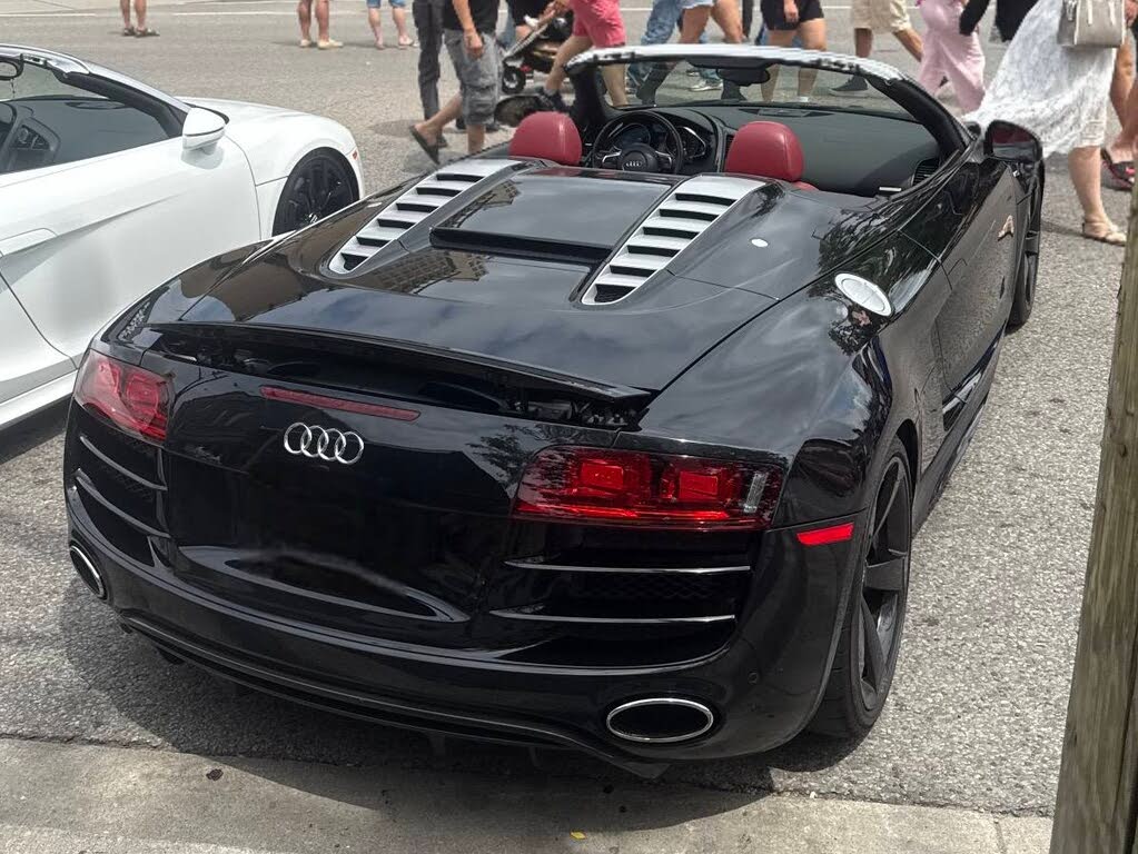 2011 Audi R8 5.2 quattro Spyder AWD