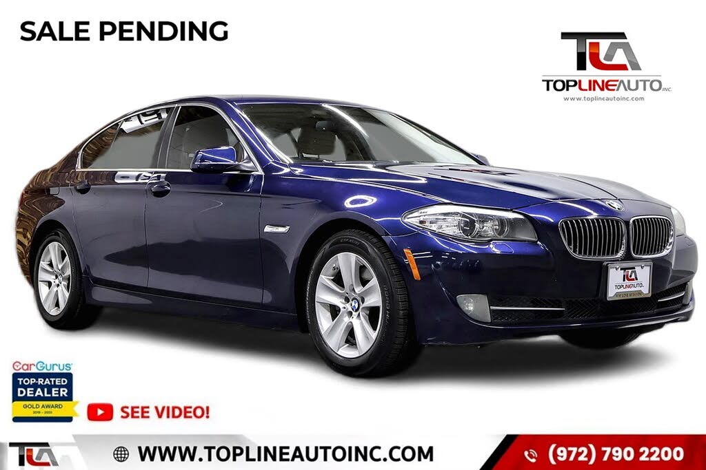 2011 BMW 5 Series 528i Sedan RWD